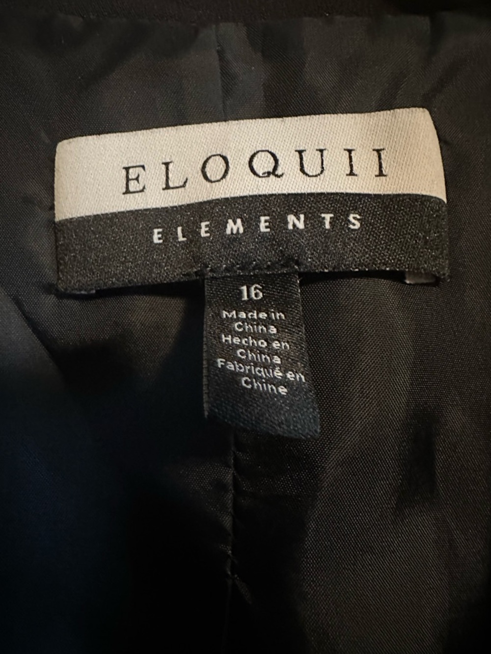 ELOQUII Elements Women's Plus Black Fitted Angular Blazer with Gold Buttons - Picture 7 of 8